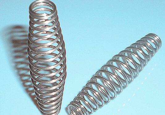 淺析螺旋彈簧座的切邊加工工藝